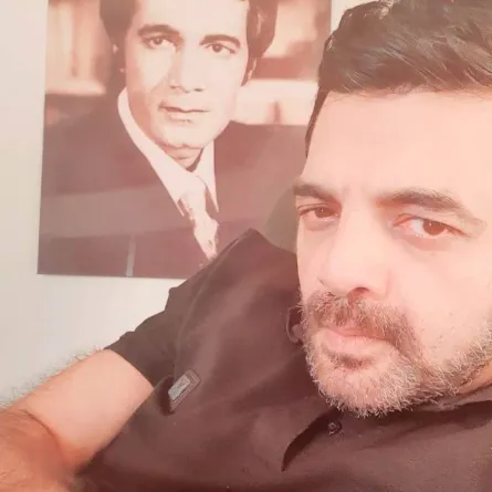 عمرو محمود ياسين - الصورة من حسابه على الفيس بوك