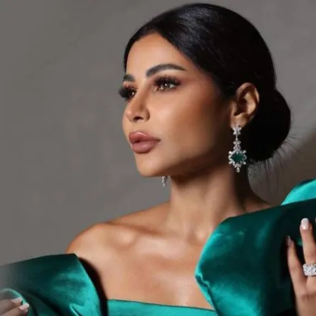 مهيرة عبد العزيز