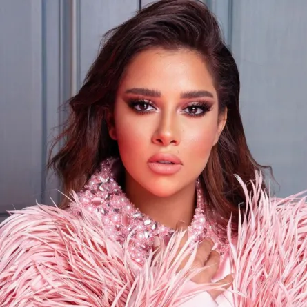 الفنانة بلقيس