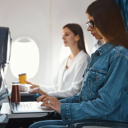 نصائح لاختيار أفضل مقعد في الطائرة لرحلة مريحة