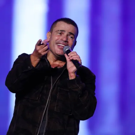 عمرو دياب من حفله في موسم الرياض