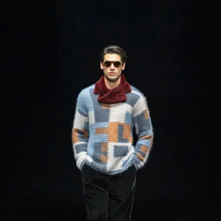 للرجل.. كنزات صوفية من جيورجيو ارماني Giorgio  Armani