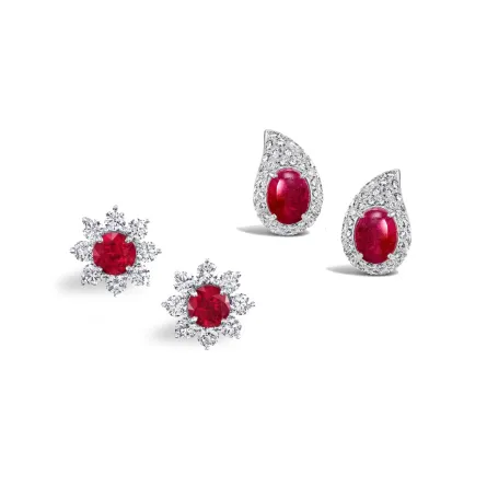 أقراط صغيرة مرصعة بالياقوت الأحمر 2022 احتفالاً بالعام الجديد