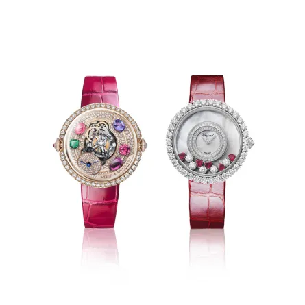 ساعات حمراء لحفلة رأس السنة