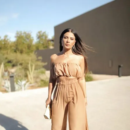 إطلالات جريئة من صبا مبارك