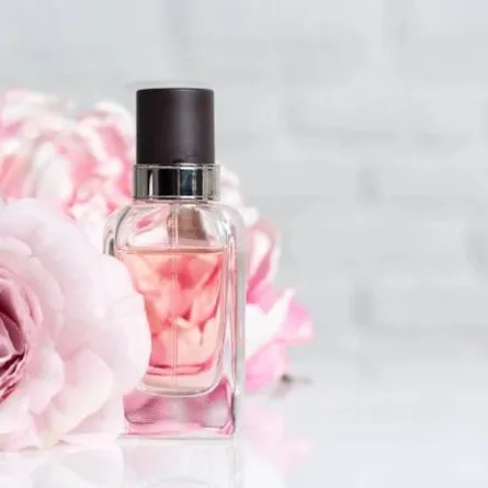 أشهر العطور النسائية