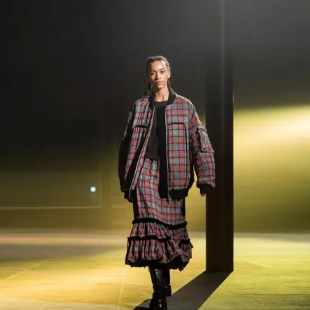 موديلات جاكيتات مربّعة وتصاميم منوّعة من بيمويت Bmuette