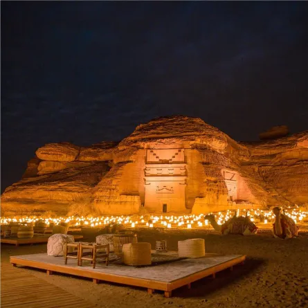 دليلكم الكامل لمهرجان شتاء طنطورة في العلا - الصورة من حساب experiencealula على انستغرام