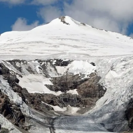 سقوط فتاة من ارتفاع 650 قدمًا بمجرد طلب يدها للزواج