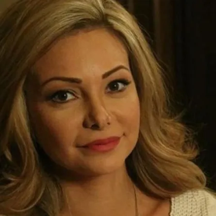 لهذا السبب لم تتواجد نادين تحسين بيك في جنازة حاتم علي