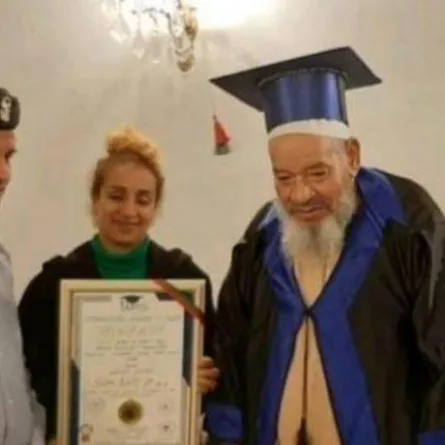 الأكاديمية الدولية للسلام تكرّم الفنان المعتزل عبد الهادي بلخياط