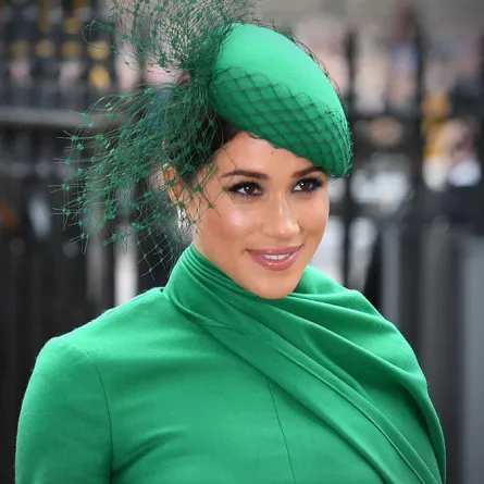 من يقلّد إطلالات ميغان ماركل؟