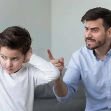 الإساءة اللفظية وتأثيرها على الأطفال..