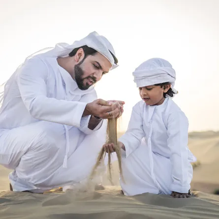 جولة في عادات وتقاليد الطفل الخليجي