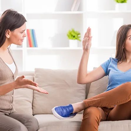 لماذا يتمرد المراهقون؟