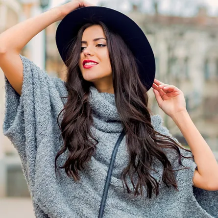 أجمل موديلات كنزات صوف قصيرة موضة شتاء 2021