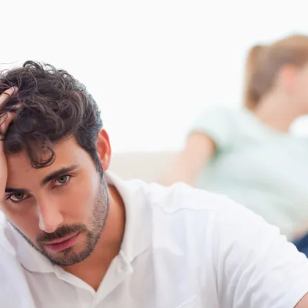 علامات حب الزوج لغير زوجته