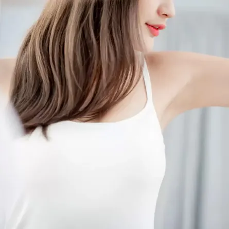 وصفات سريعة للتخلص من اسمرار الإبطين قبل ارتداء فستان زفافك