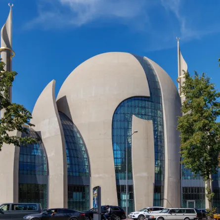 روعة 3 مساجد أوروبية بهندستها المعمارية