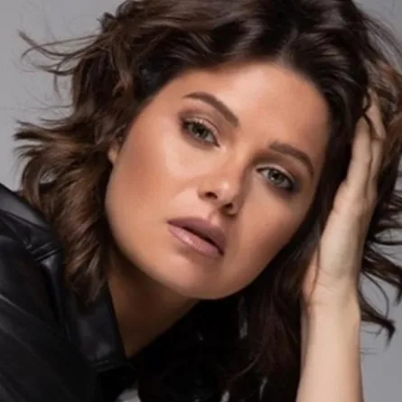 خاص.. يسرا اللوزي بطلة أمام هاني سلامة في «بين السما والأرض»