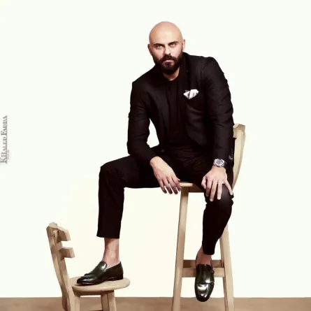 شاهد أحمد صلاح حسني: صبغات الشعر سبب إصابتي بالصلع