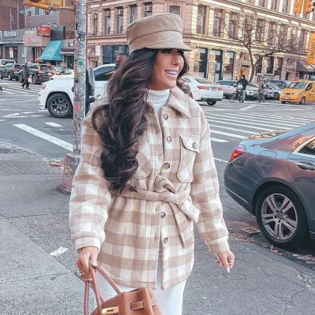 طرق إرتداء الجاكيت القميص موضة شتاء 2021