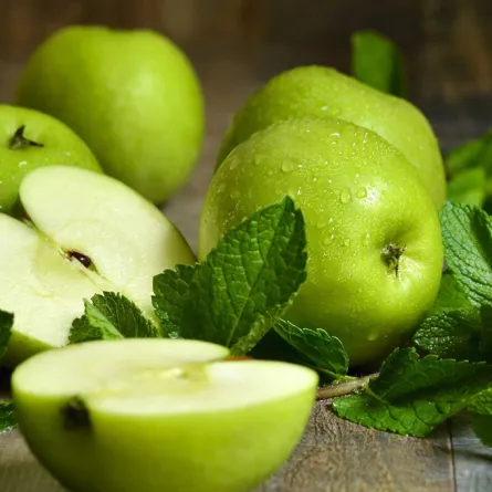 فوائد التفاح الأخضر للنساء في تقوية المناعة والوقاية من السكري