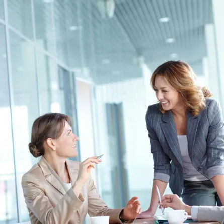 أهم عادات القادة لتطوير وتحسين الذكاء العاطفي