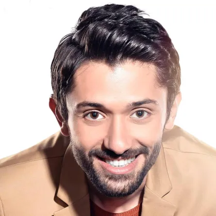 كريم محمود عبد العزيز يعاني من أزمة تنفسية شديدة