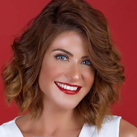 أحمد زاهر يعتذر من هيدي كرم بعد صفعها بقسوة على وجهها .. شاهد