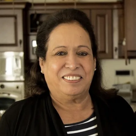 الشيخة هلا بنت محمد آل خليفة تستقبل الفنانة حياة الفهد وتشيد بمسيرتها