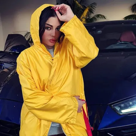 أنابيلا هلال وهيفاء وهبي وأحلام باللون الأصفر.. من تألقت أكثر؟