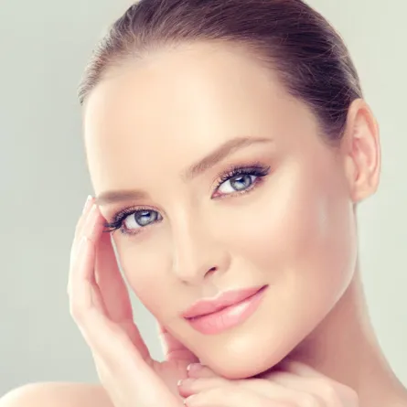 ماسكات الحليب لتفتيح البشرة قبل مكياج الزفاف