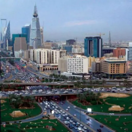 "منشآت" السعودية تطلق بنك المنشآت الصغيرة والمتوسطة