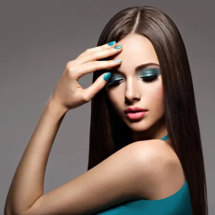 أجمل تسريحات الشعر المستقيم المرفوعة والمنسدلة