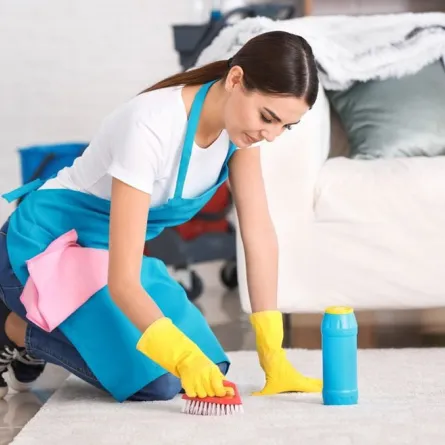 طريقة إزالة المناكير من السجاد