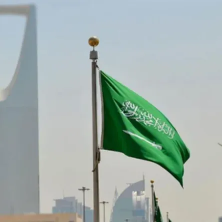 وزارة الدفاع السعودية تفتح باب التجنيد الموحد للجنسين