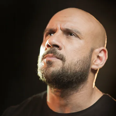 أحمد مكي يعلن إصابته بفيروس كورونا وهذا مصير "الاختيار 2"