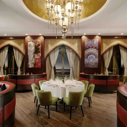 طاولة الشيف تطلق آخر فعالياتها في أبوظبي