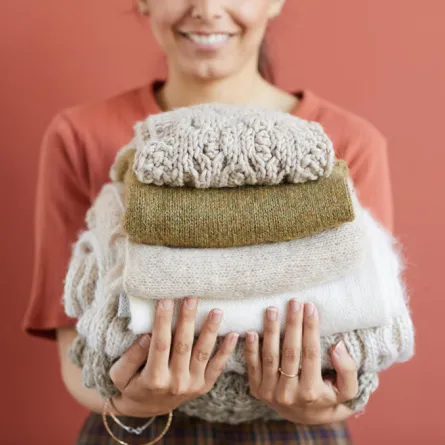 إزالة بقع الزيت من الملابس الصوف