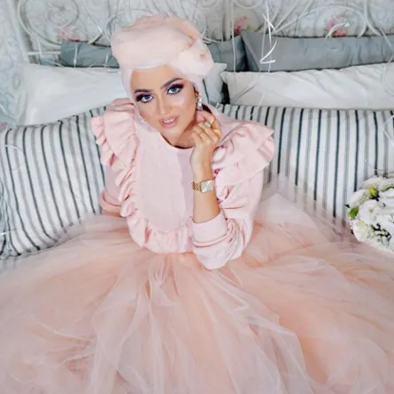 كيفية تنسيق تنورة التول للمحجبات