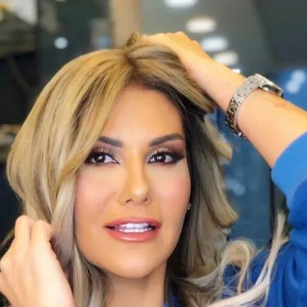 شاهد .. نظلي الرواس تهدي ابنتها تيا أغنية بصوتها