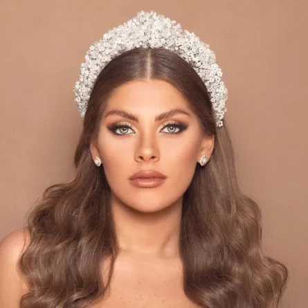 نصائح لتثبيت مكياج العروس