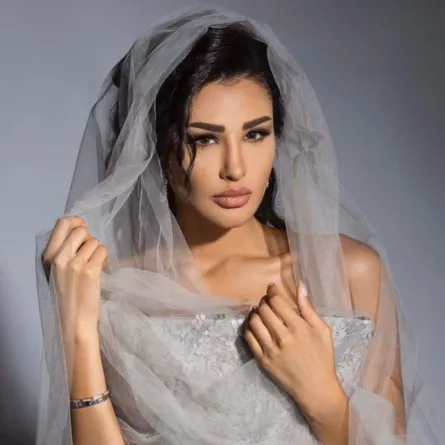 "هذا الزمان" جديد أميمة طالب من قصائد "أسير الشوق"