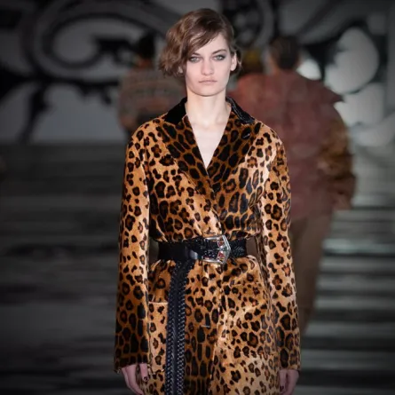 موديلات معاطف  بحسب الطول موضة خريف 2021