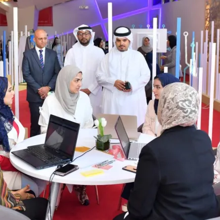 بالأرقام... المرأة البحرينية تواصل الإنجازات في مختلف المجالات