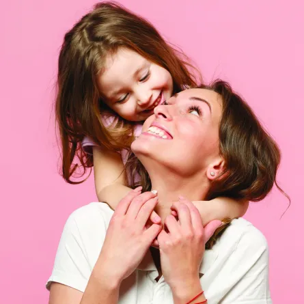 أخطاء يجب تجنبها عند تربية البنات