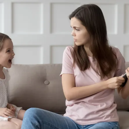 نوبات الغضب عند طفلك في سن 4 سنوات