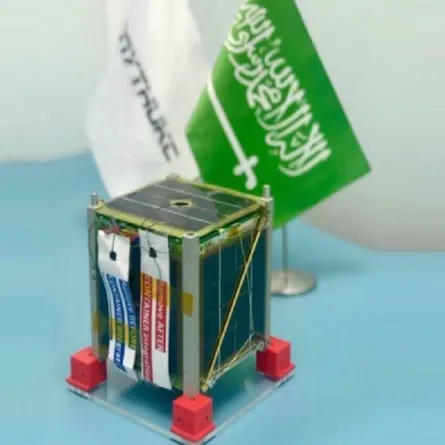خلال أيام... إطلاق قمر صناعي تم تصنيعه بأيدٍ سعودية