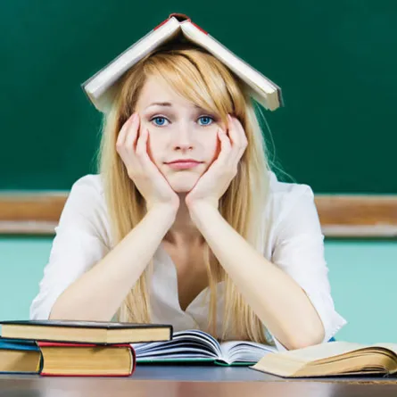 خطوات كثيرة لتنظيم وقت المذاكرة 